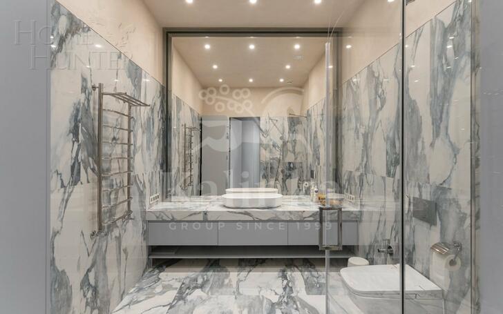 2-этажный коттедж 1 500 м² с отделкой