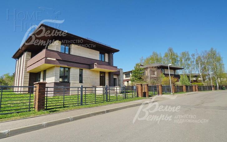 2-этажный коттедж 334 м² без отделки