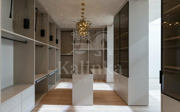 2-этажный коттедж 1 500 м² с отделкой
