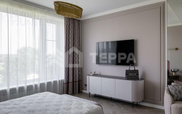 3-этажный коттедж 290 м² без отделки