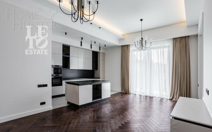 1-этажный коттедж 885 м² с отделкой