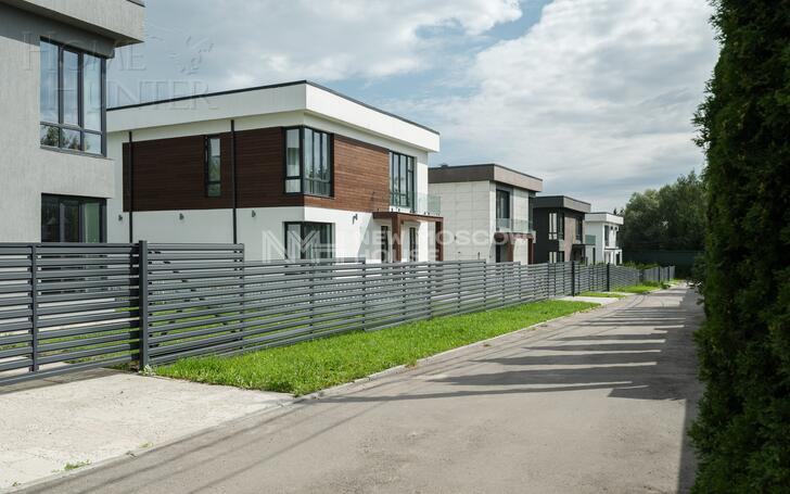 2-этажный коттедж 261 м² с отделкой