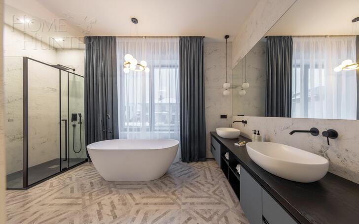 2-этажный коттедж 300 м² с отделкой