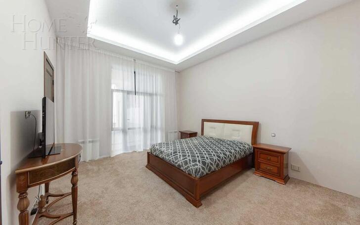 2-этажный коттедж 1 381 м² с отделкой