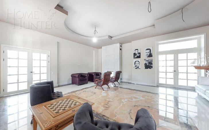 2-этажный коттедж 1 381 м² с отделкой