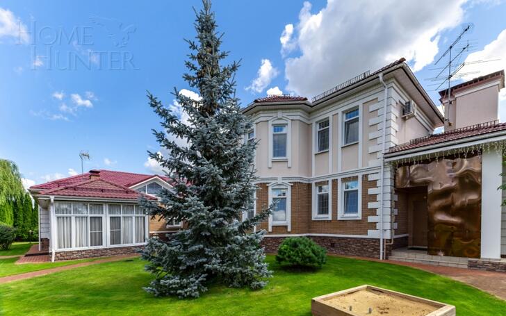 2-этажный коттедж 498 м² с отделкой
