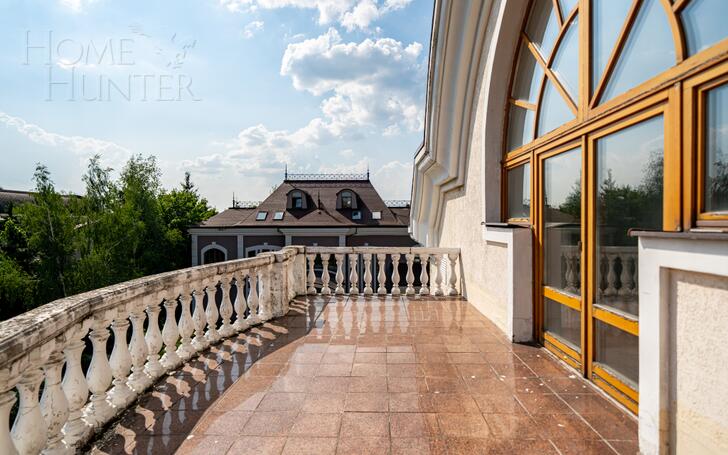 2-этажный коттедж 675 м² с отделкой