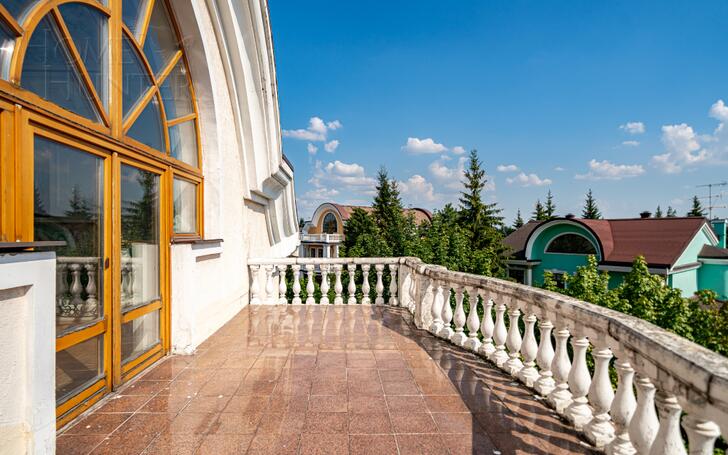 2-этажный коттедж 675 м² с отделкой