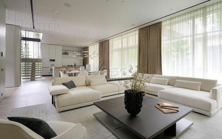 2-этажный коттедж 380 м² с отделкой