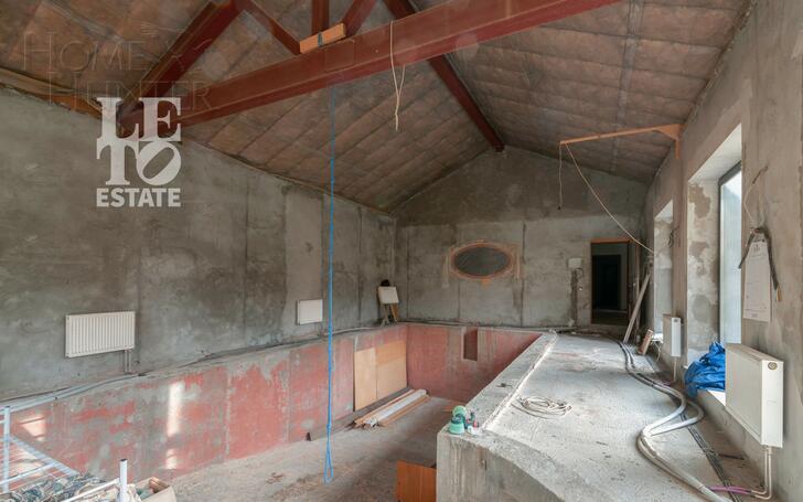 2-этажный коттедж 590 м² без отделки