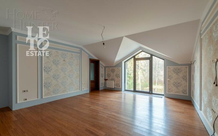 2-этажный коттедж 590 м² без отделки