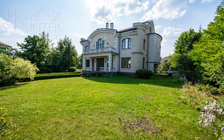 2-этажный коттедж 675 м² с отделкой