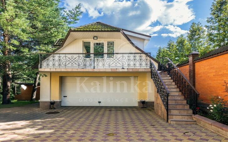 2-этажный коттедж 692 м² с отделкой