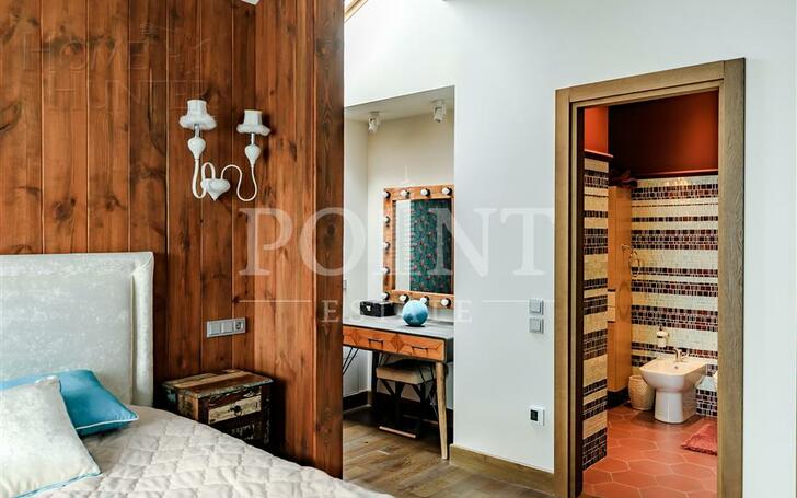 2-этажный коттедж 700 м² с отделкой