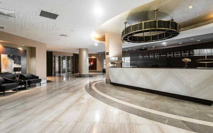 5-КОМН. КВАРТИРА С ОТДЕЛКОЙ 290 М² НА 2 ЭТАЖЕ