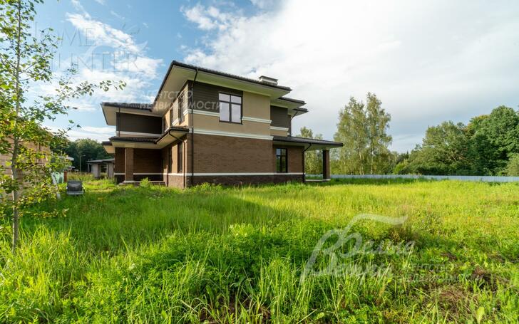 2-этажный коттедж 480 м² без отделки