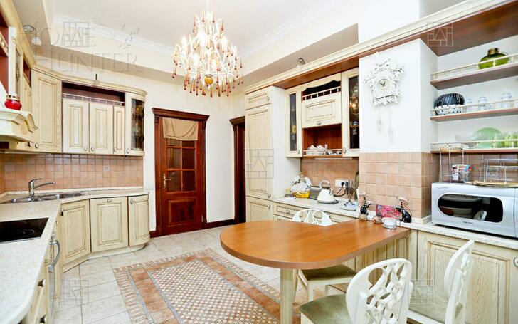 4-КОМН. КВАРТИРА С ОТДЕЛКОЙ 241 М² НА 2 ЭТАЖЕ