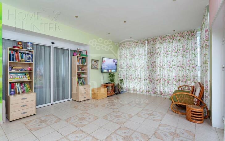 3-этажный коттедж 500 м² с отделкой