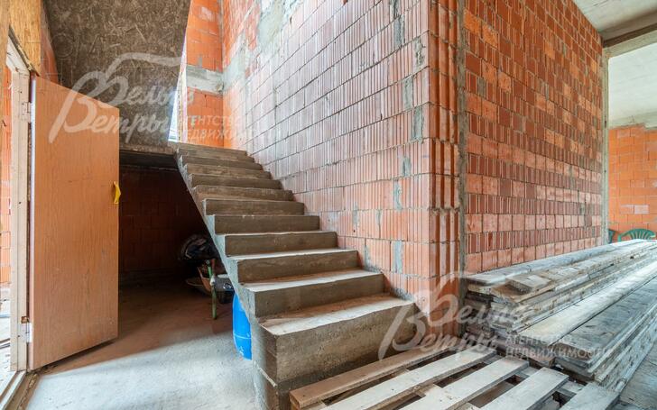 2-этажный коттедж 427.9 м² без отделки