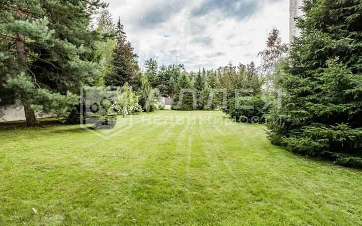 2-этажный коттедж 540 м² с отделкой