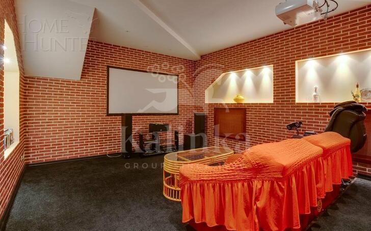 3-этажный коттедж 500 м² с отделкой