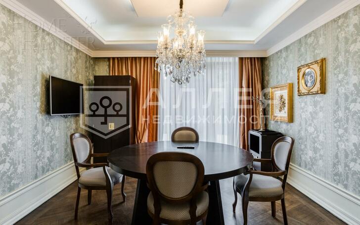 2-этажный коттедж 540 м² с отделкой