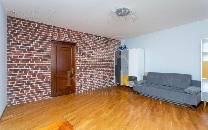 3-этажный коттедж 500 м² с отделкой