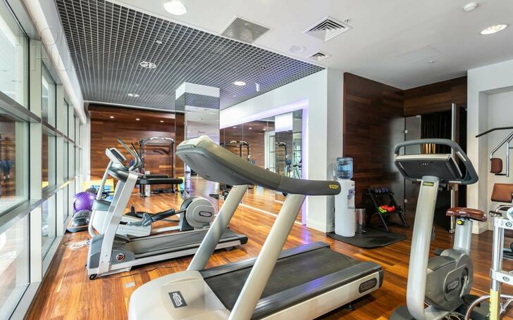 5-КОМН. КВАРТИРА С ОТДЕЛКОЙ 290 М² НА 2 ЭТАЖЕ