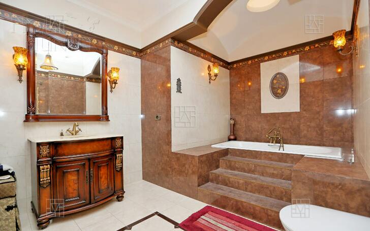 4-КОМН. КВАРТИРА С ОТДЕЛКОЙ 241 М² НА 2 ЭТАЖЕ