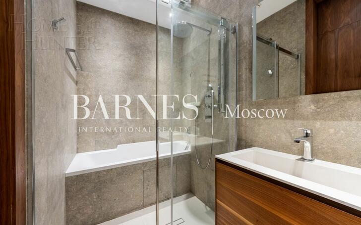 3-КОМН. КВАРТИРА С ОТДЕЛКОЙ 125 М² НА 4 ЭТАЖЕ