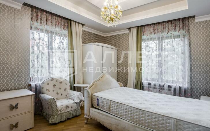 2-этажный коттедж 540 м² с отделкой