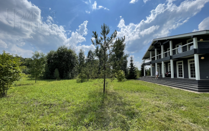 2-этажный коттедж 270 м² с отделкой