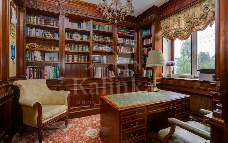 3-этажный коттедж 500 м² с отделкой