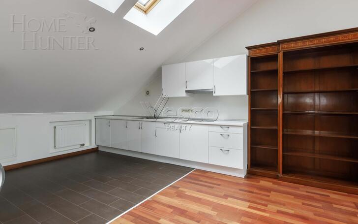 2-этажный коттедж 1 378 м² с отделкой