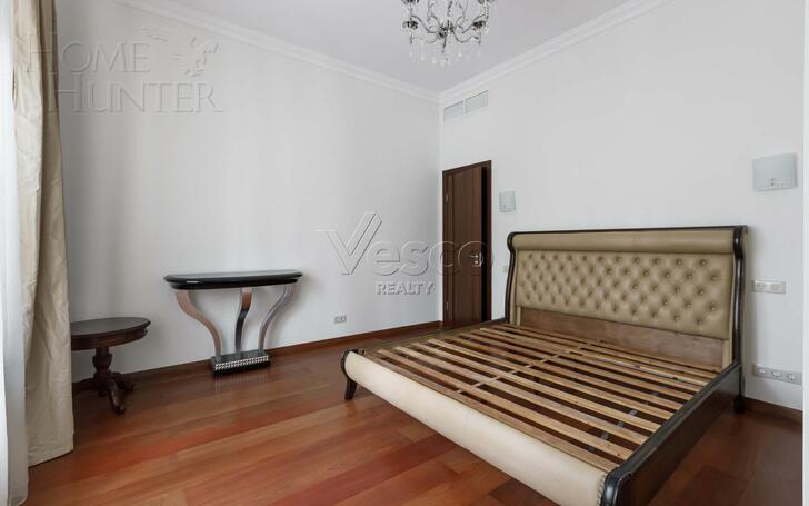 2-этажный коттедж 1 378 м² с отделкой