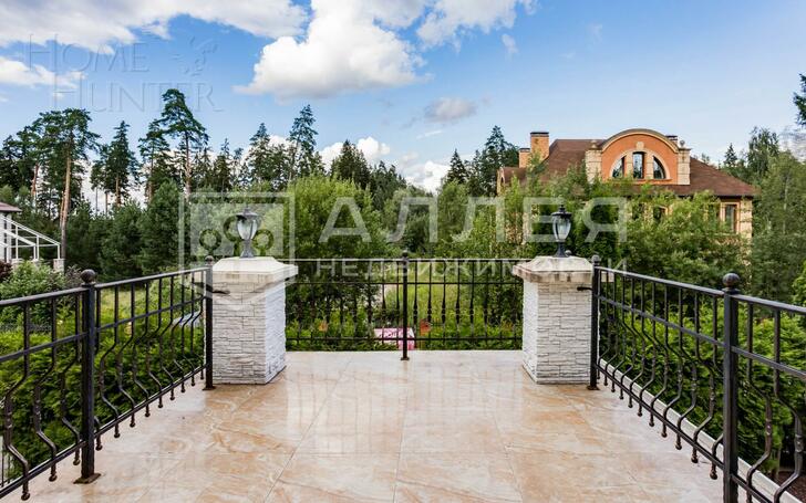 2-этажный коттедж 540 м² с отделкой