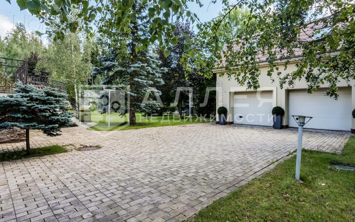 2-этажный коттедж 540 м² с отделкой