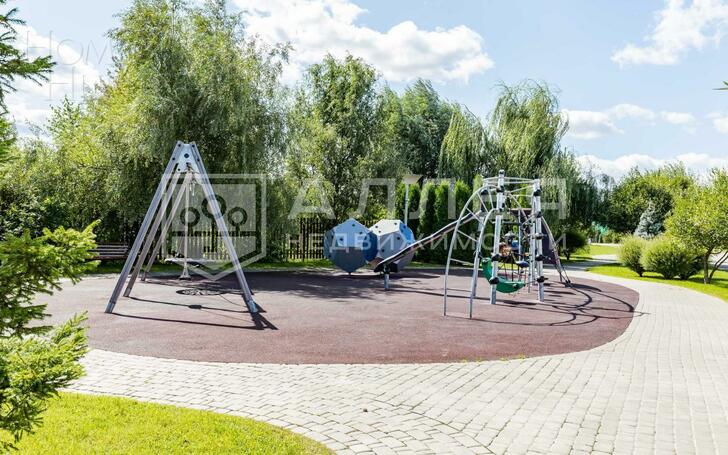 2-этажный коттедж 495 м² с отделкой