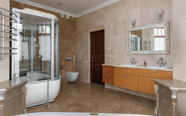 2-этажный коттедж 1 378 м² с отделкой