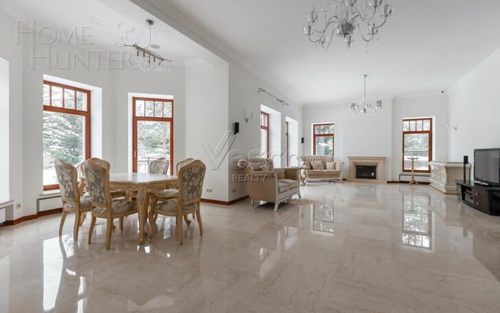 2-этажный коттедж 1 378 м² с отделкой