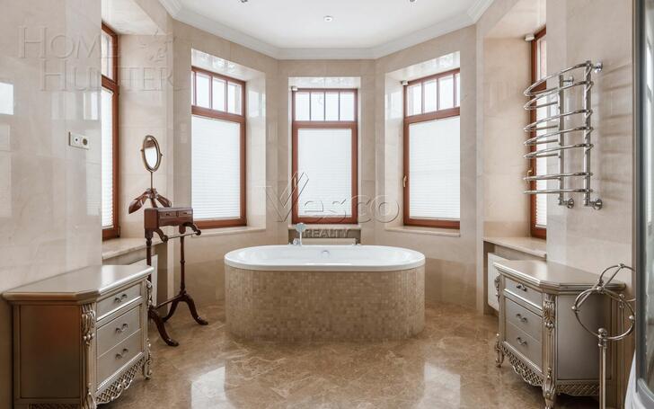 2-этажный коттедж 1 378 м² с отделкой