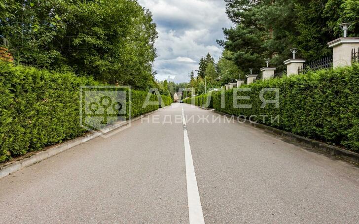2-этажный коттедж 540 м² с отделкой