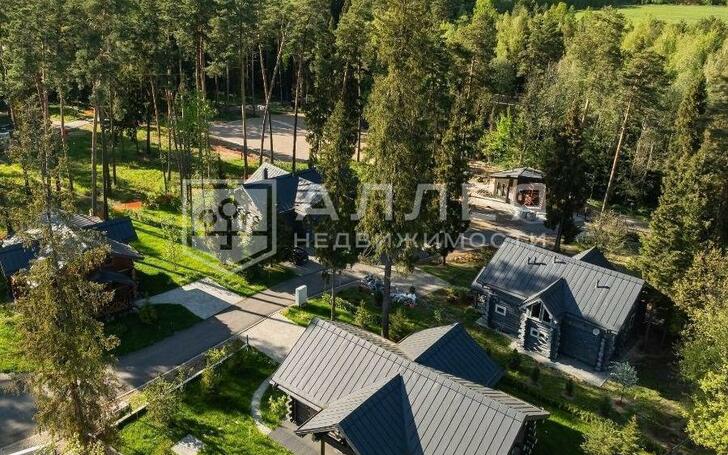2-этажный коттедж 220 м² с отделкой