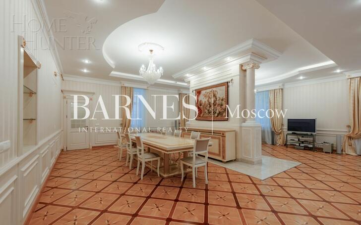 2-этажный коттедж 1 250 м² с отделкой