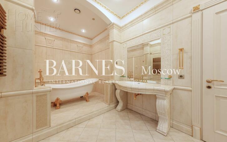 2-этажный коттедж 1 250 м² с отделкой
