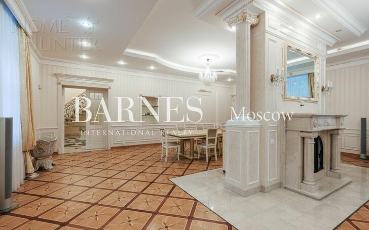 2-этажный коттедж 1 250 м² с отделкой