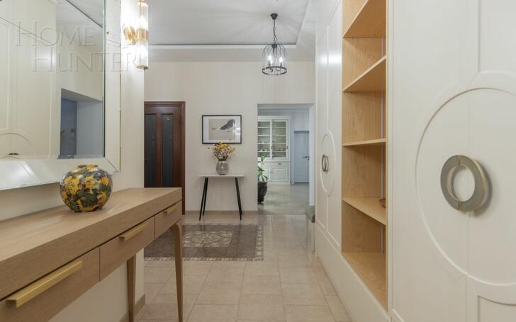 2-этажный коттедж 500 м² с отделкой