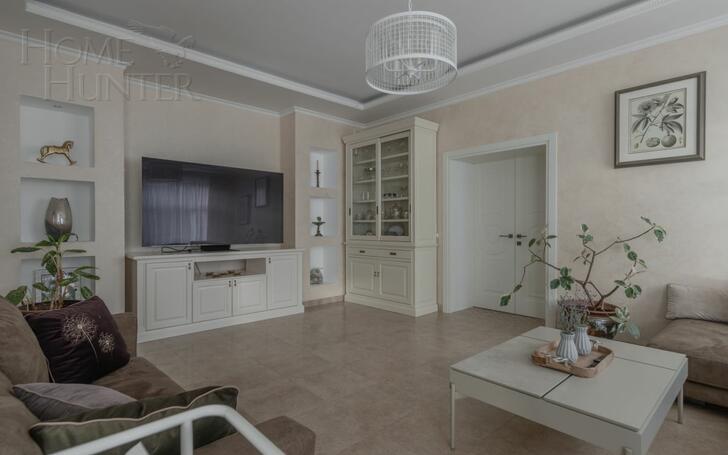 2-этажный коттедж 500 м² с отделкой