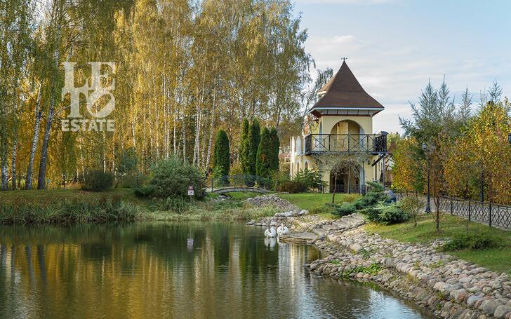 2-этажный коттедж 355 м² с отделкой