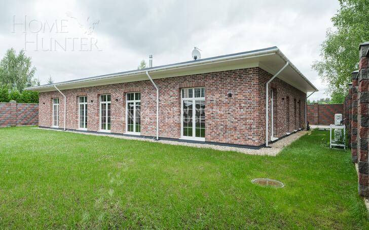 1-этажный коттедж 286 м² с отделкой